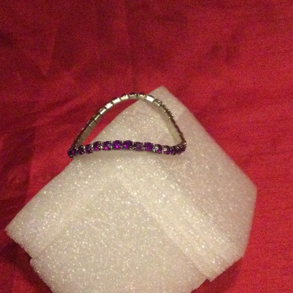 7 Pink/Purple Bracelets - Picture 13 of 15